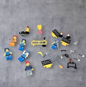 Misc. Mini Figurines Lego Miners And Accessories